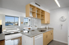 Located 300 m from NY Cruise Port, it offers accommodations in New York City. Th  Rental unit in New York · 1 bedroom · 2 beds · 1 bath Entire rental unit vacation rental 18254225