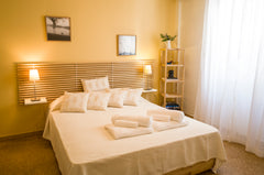 “Plaka’s heArt" is a small cozy flat in a quiet pedestrian street, in the heart  Athens, Greece "Plaka’s heArt" cozy flat in the heart of Plaka Entire rental unit vacation rental 13842245