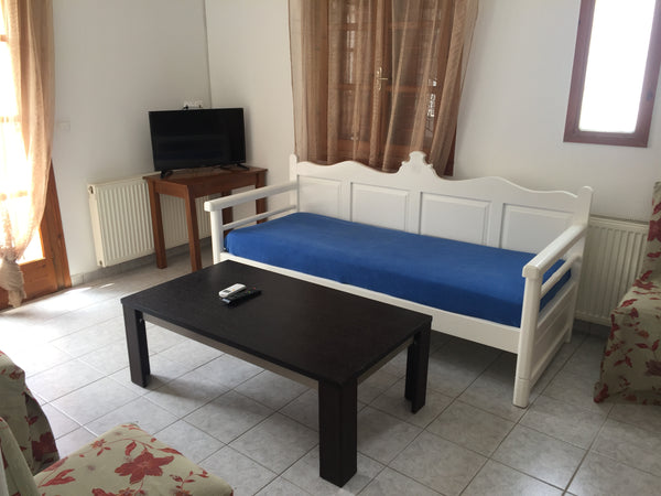 Depisapartment naxos located in a very quiet area in Naxos town, only 50m from t Athens, Greece Apartment with sea view ,2 bedrooms, naxos town Entire home vacation rental 16680590