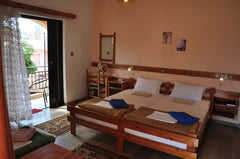 Located amongst lush gardens in Palekastro, East Crete, the family-run House Mar Palekastro, Greece 3 - 4 Person Room in Palekastro East Crete Private room in bed and breakfast vacation rental 32108436