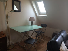 Located on boulevard Haussmann, the flat has a beautiful double room, a cosy liv Paris, France Flat Champs Elysées/Haussmann Entire rental unit vacation rental 4770319