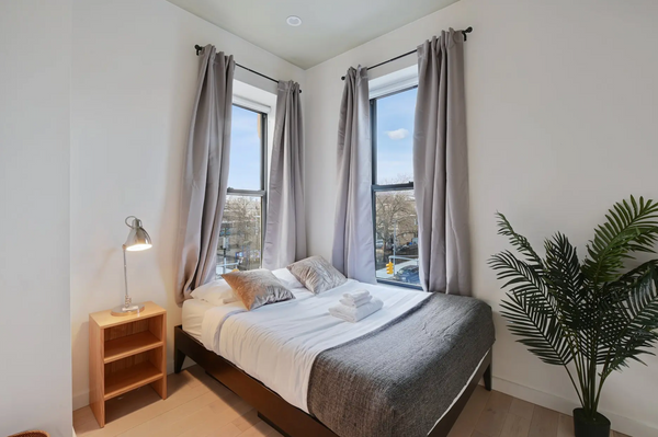 Discover the essence of Brooklyn's creative scene, with just a few step from the  Rental unit in Brooklyn · 1 bedroom · 1 bed · 2 baths Private room in rental unit vacation rental 1021015857801148328
