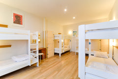 C’est la formule idéale pour ceux qui veulent séjourner en centre ville de Lyon   SLO Living Hostel - Chambre pour 8 personnes Room in hostel vacation rental 31822270