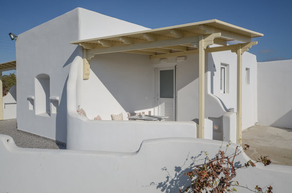 Just a few steps aways from Agia Anna beach, Naxian Dream Suite offers a hideawa  Naxian Dream Deluxe Suite 3 persons Entire rental unit vacation rental 32867463