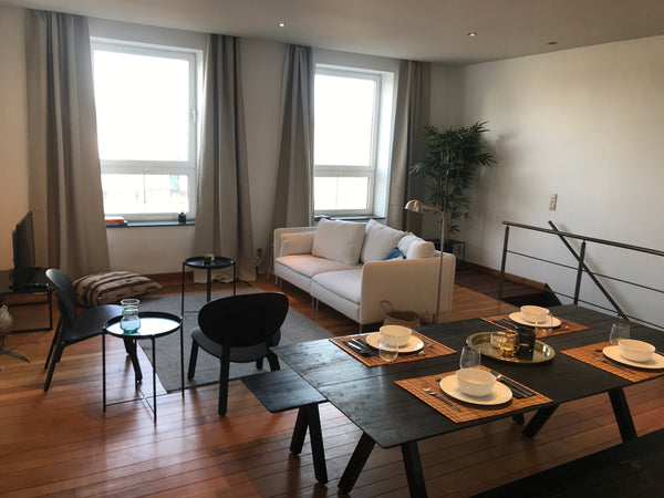 Ruime 2 slaapkamerduplex (135m²) gelegen te Vlaamsekaai op het trendy Zuid. Pal   Gezellige 2-slkm duplex te Antwerpen Zuid! Entire condo vacation rental 53597516