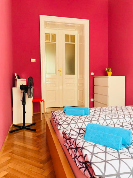 This cozy, bright and new renovated apartment situated next to the viennese rive Vienna, Austria City center, Schönbrunn, Naschmarkt nearby Entire rental unit vacation rental 29505798