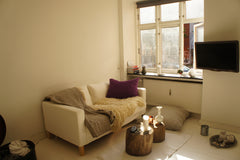 Fed lejlighed, centralt beliggende på Nørrebro.Rigelig plads til to med køkkenal Copenhagen, Denmark The most Cozy Apartment at Nørrebro Entire rental unit vacation rental 2849861