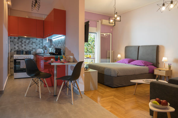 Fully renovated 32 m2 studio, modern and elegant, airconditioned and fully equip Greece Elegant & Modern Apartment In The Heart Of Athens Entire rental unit vacation rental 44614937