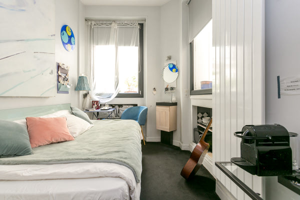 IDEAL STUDENT APARTMENT   <br />Rue de Grenelle:  <br />Private room with lots o Paris, France Ideal student apartment Saint Germain des Près Private room in rental unit vacation rental 4148564