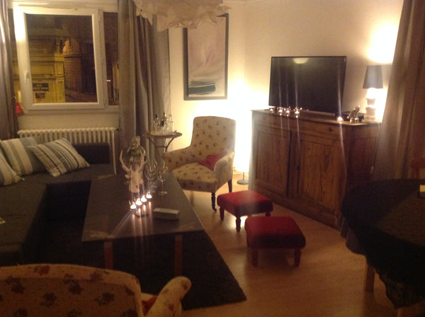 Situé à Bordeaux centre, bel appartement dans une maison privative à 20mn à pied Bordeaux, France Maison bordelaise de 70m2 à deux pas du centre Entire townhouse vacation rental 19052779