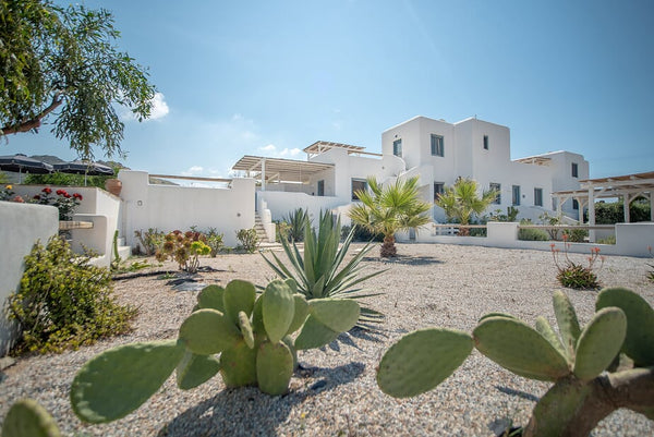 Casa Magnifica is a big house distributed on two floors. On the main floor you w Naxos, Greece Magnifica Entire villa vacation rental 567761109938550056