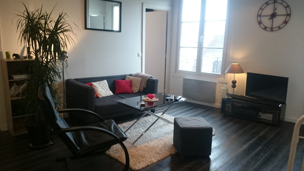 Private room in a charming flat situated in the Bastille neighbourhood of Paris. Paris, France Room in a modern flat- Paris center Private room in rental unit vacation rental 6330946