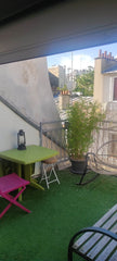 Appartement en Duplex avec terrasse, pouvant accueillir 5 a 6 personnes pour man Paris, France Duplex atypique aux batignolles Entire rental unit vacation rental 2451604