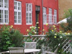 Cosy city apartment with beautiful garden right in the very heart of Copenhagen, Copenhagen, Denmark Cosy apt. in Latin quarter of Copenhagen Entire rental unit vacation rental 35285644