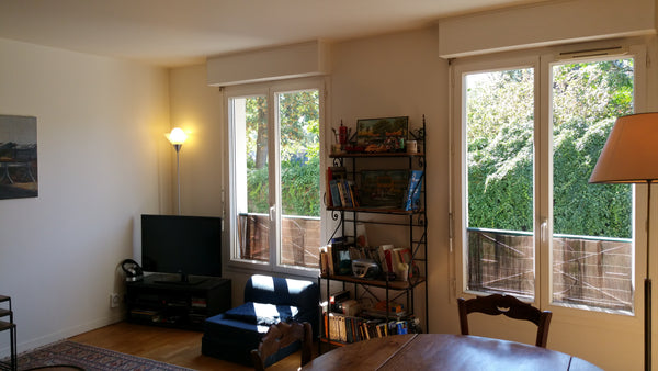 Charme et lumière! 2 pièces  44m2   face au Père Lachaise, sécurisé calme,  au 1 Paris, France Toutes les fenêtres regardent le Père Lachaise! Entire rental unit vacation rental 10648677