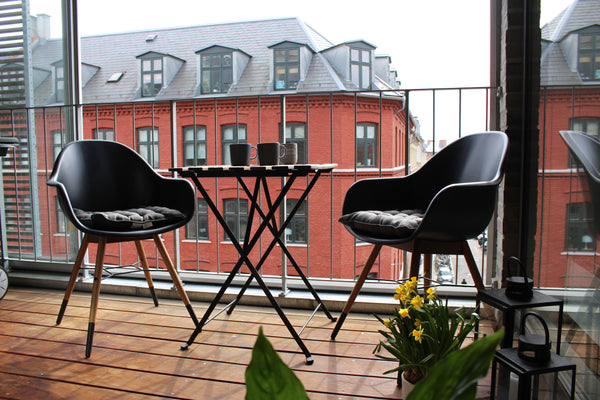 Bright, modern and spacious apartment in the heart of Vesterbro. Close to the th Aalborg, Denmark Bright, modern and spacious apartment! Entire rental unit vacation rental 33488634