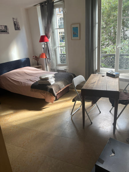 A charming studio located in the center of Paris, 2eme. Perfect location to expl Paris, France Charming studio in center of Paris Entire rental unit vacation rental 6417999