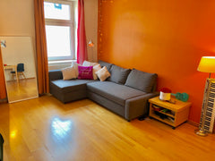 Colorful, sunlit and air conditioned apratment right on the Danube!  Walk out th Vienna, Austria Spacious, modern & great location! Entire rental unit vacation rental 12242241