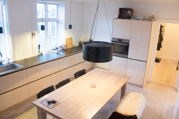 Clean, cozy and modern apartment with spacious kitchen and dining area.<br />Loc Copenhagen, Denmark Clean & modern apartment in the heart of Nørrebro. Entire rental unit vacation rental 12526700