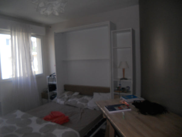 Chambre sur cour à Belleville, environnement très calme. Cuisine, sdb et salon à Paris, France Chambre calme proche centre Paris Private room in rental unit vacation rental 8622847