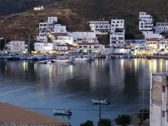 A beautiful house with a stunning view of the port of Mericha. It offers BBQ in   ☆ Cycladic House with a stunning view Cycladic home vacation rental 31165973