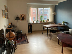 This apartment is perfect both for couples traveling as well as solo travellers. Copenhagen, Denmark Comfy apartment centrally located in Copenhagen. Entire rental unit vacation rental 18423975