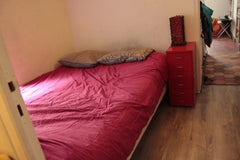 Bonjour! Je propose ma chambre à la location, c'est une charmante petite chambre Paris, France Charmante chambre avec grand lit Nation Private room in rental unit vacation rental 20266493