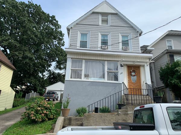 This stylish place to stay is perfect for family or group trips. New York, NY Home in Staten Island · ★4.64 · 2 bedrooms · 4 beds · 1.5 shared baths Shared room in home vacation rental 51407096