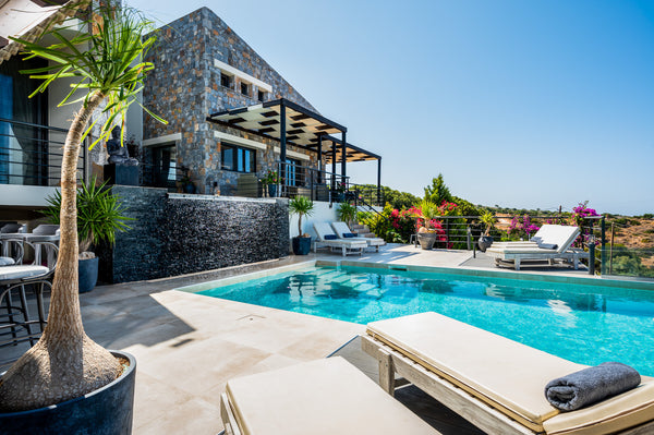 Luxury Villa Lofos offers 350m2 living space and set on 2600m2 of land. Located  Heraklion, Greece Villa Lofos - 4 Bedroom with heated pool Entire villa vacation rental 6381379