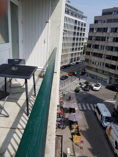 Très bien situé au centre de Bruxelles (Quartier Royal) en face du jardin botani  Appartement avec terrasse :Location 3 mois minimum Entire rental unit vacation rental 50211741