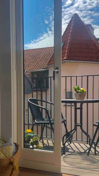 Enjoy the simple life in this peaceful and centrally located residence. The apar Copenhagen, Denmark Great two room apartment close to City Centre Entire condo vacation rental 51884206