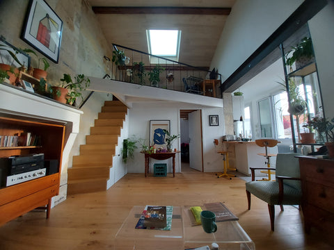 Appartement atypique et charmant de 45m2 idéalement situé au cœur du quartier de Bordeaux, France T2 charmant au cœur de la Bastide Entire rental unit vacation rental 49733343