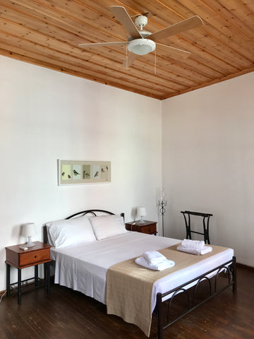 A combination of old venetian style with modern comfort.<br /><br /><b>The space Chania, Greece 2nd floor apartment in the heart of the Old Town Entire rental unit vacation rental 8586868