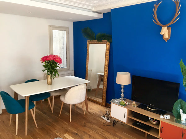 Appartement parisien, au cœur de Paris (10eme arrondissement) cosy de 40m2 avec  Paris, France Grand T2 (40m2) au centre de Paris Entire rental unit vacation rental 19919532