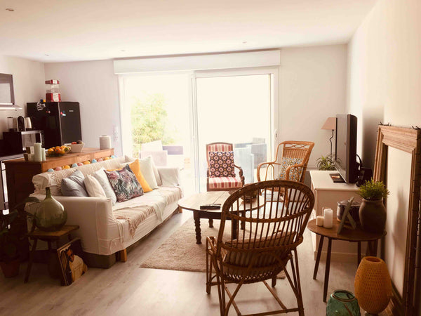 Situé dans le très joli quartier des Chartrons, et à 200 m des quais, très bel a Bordeaux, France BDX Appartement chaleureux au coeur des Chartrons Entire rental unit vacation rental 34269407