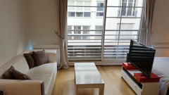Cet agréable studio est parfaitement situé entre Bercy et Bibliothèque François  Paris, France Appartement sympa proche Bercy Entire rental unit vacation rental 10230907