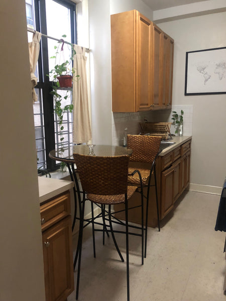 Super large one bedroom apartment, old-style NYC elegance, very clean and well-k New York, NY Rental unit in New York · ★5.0 · 1 bedroom · 1 bed · 1 bath Entire rental unit vacation rental 30112494