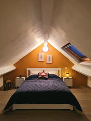 Bonjour mon nom est Soumaya, je vous accueille dans mon duplex que j'ai meublé a Brussels, Belgium Brussels: cosy apartment near the center & Atomium Entire condo vacation rental 653072391109700623