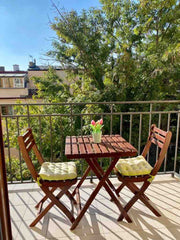 Bright Room with balcony in one of the most popular areas of Prague. 50m from th Prague, Czechia Spacious & quiet Room with balcony in popular area Private room in rental unit vacation rental 562312884888782449