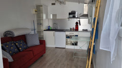 Nous vous accueillons avec grand plaisir dans notre studio privatif, indépendant Bordeaux, France studio de 19 m2 au bord d’une piscine Private room in vacation home vacation rental 51838259