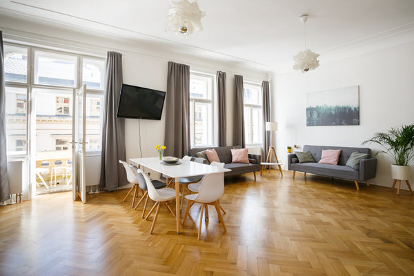 I offer renovated, spacious, modern apartment in the heart of Prague. It is loca Prague, Czechia VIP apartment CITY CENTER! Reconstructed, modern! Entire rental unit vacation rental 36097914