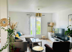 Dans quartier calme et résidentiel, cette maison conviviale totalement rénovée a Bordeaux, France Agréable maison avec grand jardin et piscine Entire townhouse vacation rental 662294145489116679