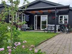 Wooden house ( 'kolonihave') with garden and terasse. <br />The house has a big  Copenhagen, Denmark Charming house close to city and nature Entire home vacation rental 30751423
