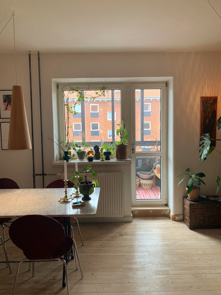 Cozy apartment 55m2 with a small south-west-facing terrace, a bedroom for two, a Copenhagen, Denmark Homey flat with a small south-west-facing terrace Entire rental unit vacation rental 42782826
