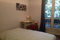 Vous apprécierez mon logement pour le quartier et la cuisine. Mon logement est p Paris, France Beautiful room close to the Canal Saint Martin Private room in rental unit vacation rental 13587640