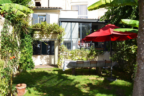 <b>The space</b><br />Charming apartment, in a stone traditional building, with  Bordeaux, France charming apartment with garden Entire rental unit vacation rental 1845964