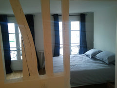 Dear Travelers,My accomodation is centrally located near Montmartre, Sacré coeur Paris, France Welcome in our lovely flat in Montmartre! Entire rental unit vacation rental 19571604