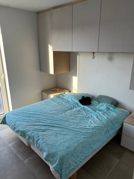 Deze unieke accommodatie heeft een toplocatie in de revolutionaire nieuwe stadsw Gent, Belgium Mooie slaapkamer in de nieuwe stadswijk van Gent. Private room in casa particular vacation rental 612234828615523108