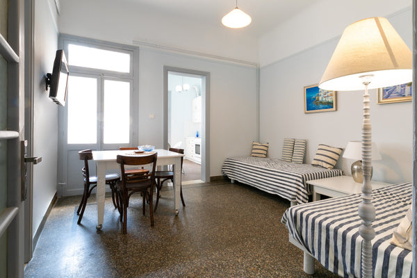Featuring a terrace and free WiFi, Aisopos Myths Athens is located in the centre Athens, Greece Aisopos Myths Athens First Entire condo vacation rental 610594144750001174