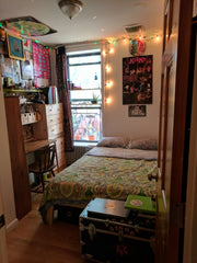 Two week summer sublet, July 2nd through 16th. One bedroom is available in our 3 New York, NY Rental unit in Brooklyn · 1 bedroom · 2 beds · 1 shared bath Private room in rental unit vacation rental 19587940